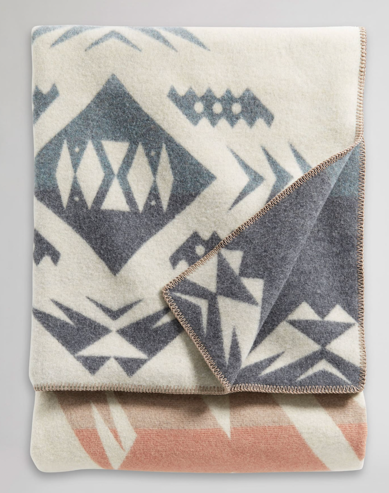 Agate Beach Blanket by Pendleton